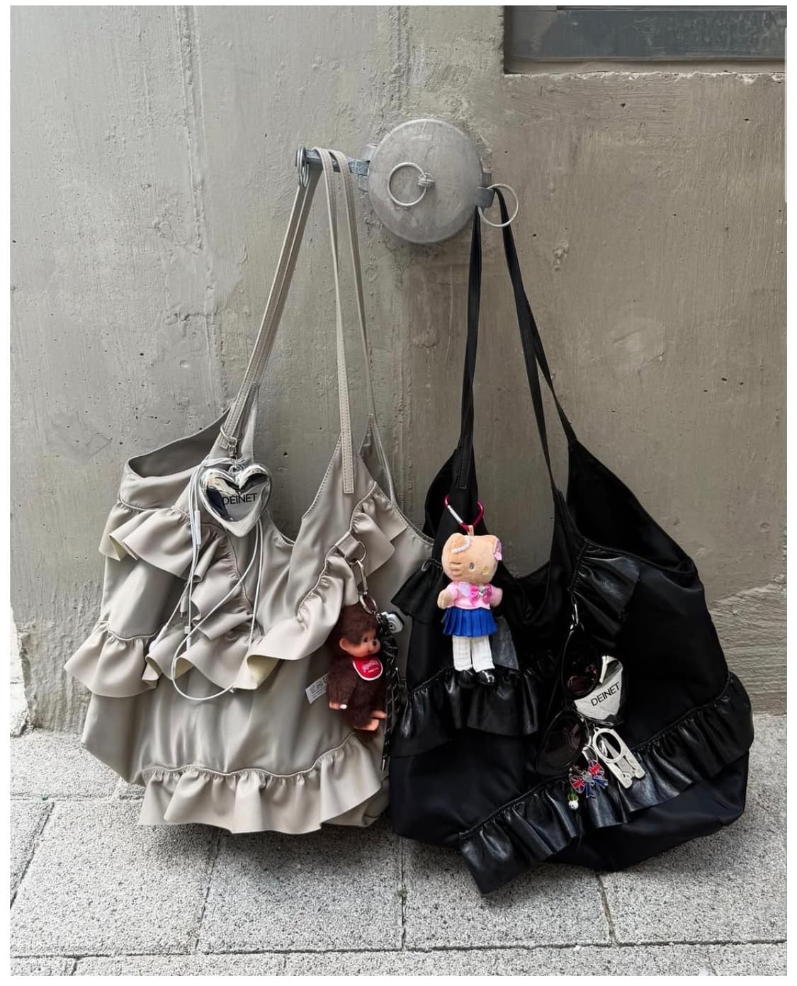 다이닛 프릴 빅백 블랙 상품이미지2