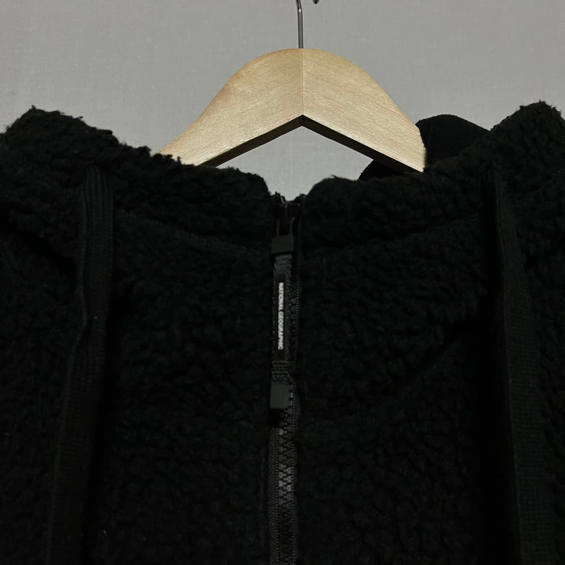 내셔널지오그래픽 블랙 후리스 집업 XL 상품이미지4