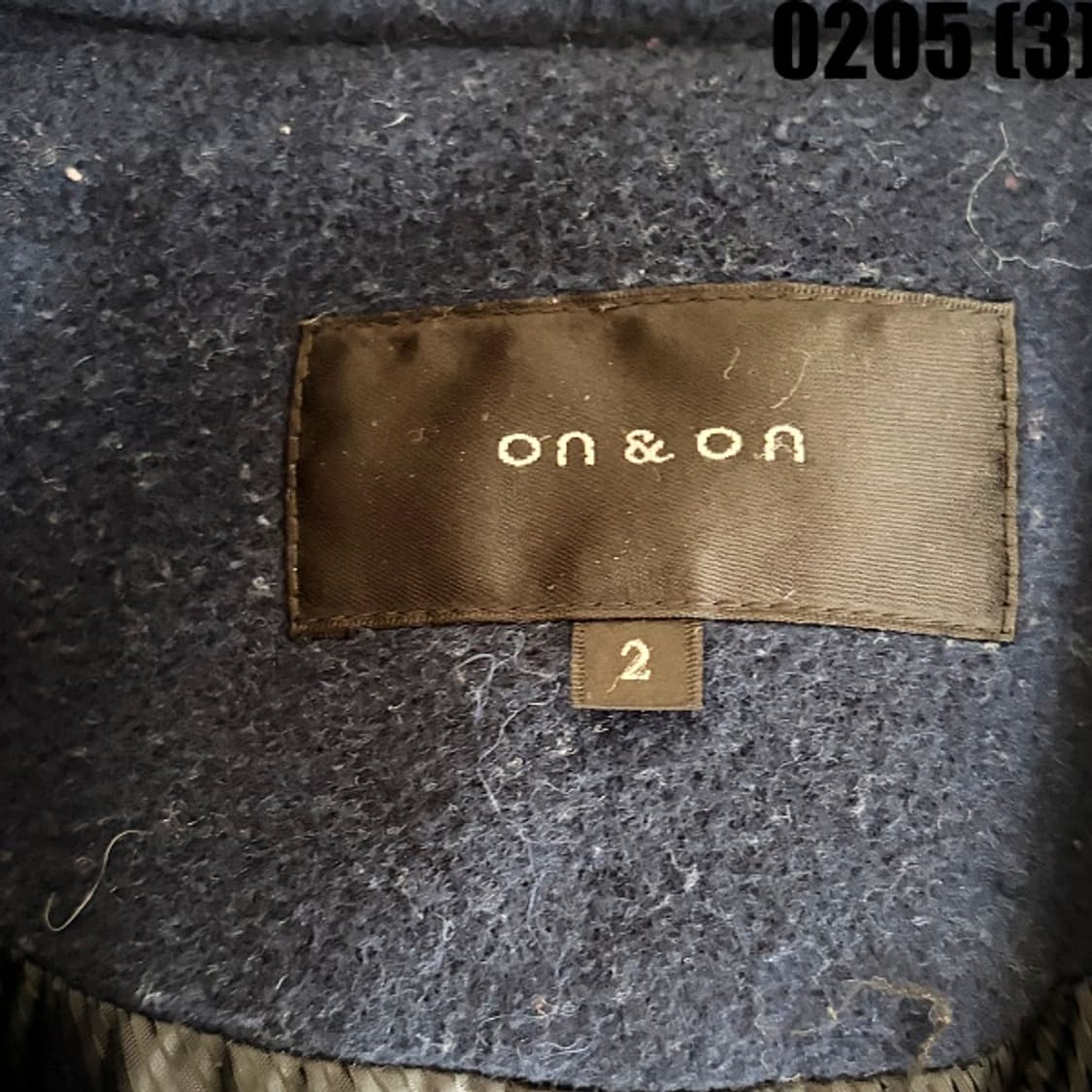 [2] 온앤온 네이비 지퍼 디테일 모직 롱 코트 0205(3) 상품이미지3