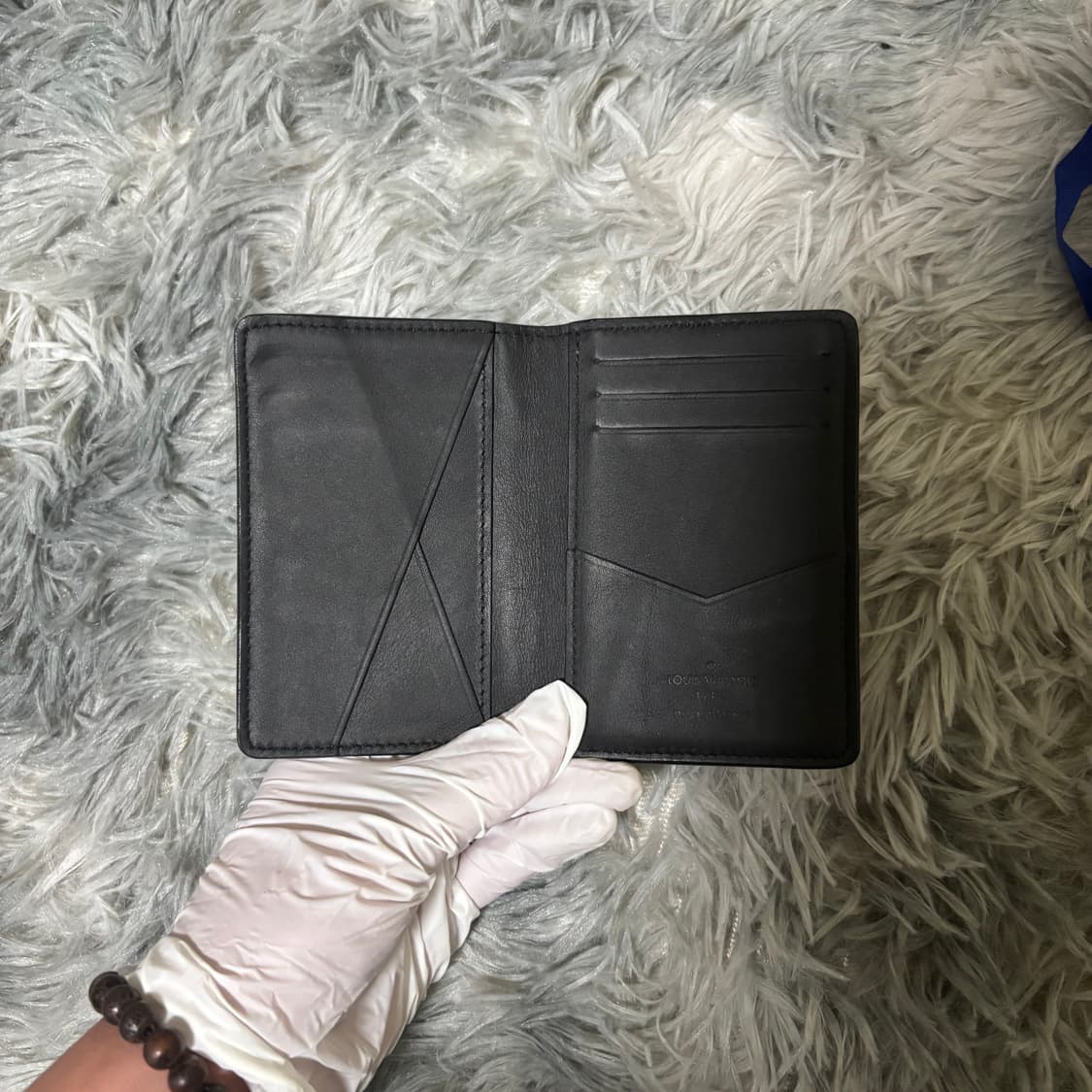 [S급 풀박스] 루이비통 포켓 오거나이저 모노그램 쉐도우 블랙 지갑 급처 상품이미지4