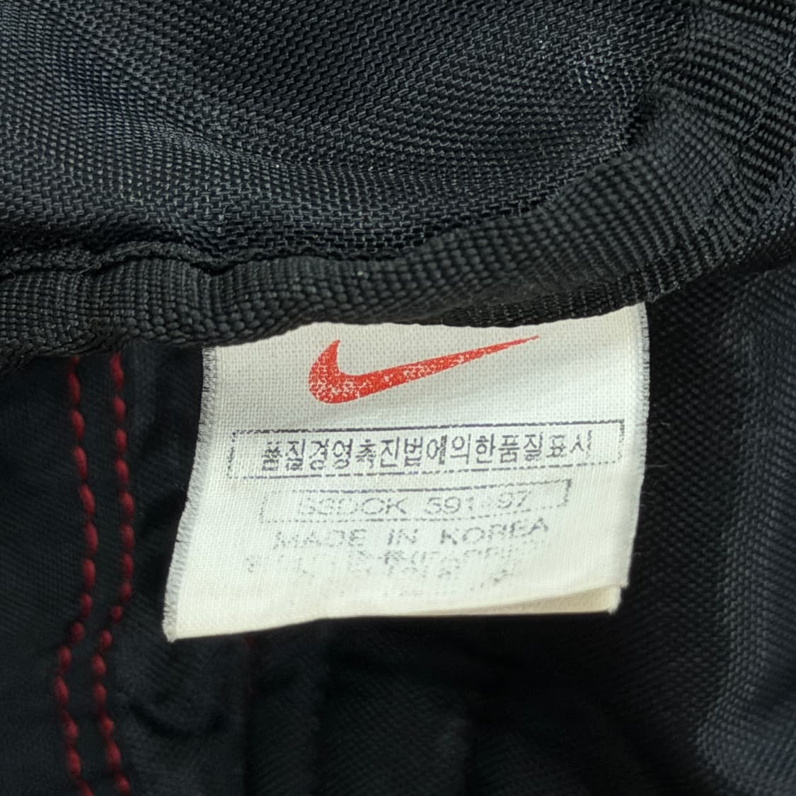 나이키 올드스쿨 스우시 복조리 럭색 백팩 Y2K 가방 블랙 상품이미지5