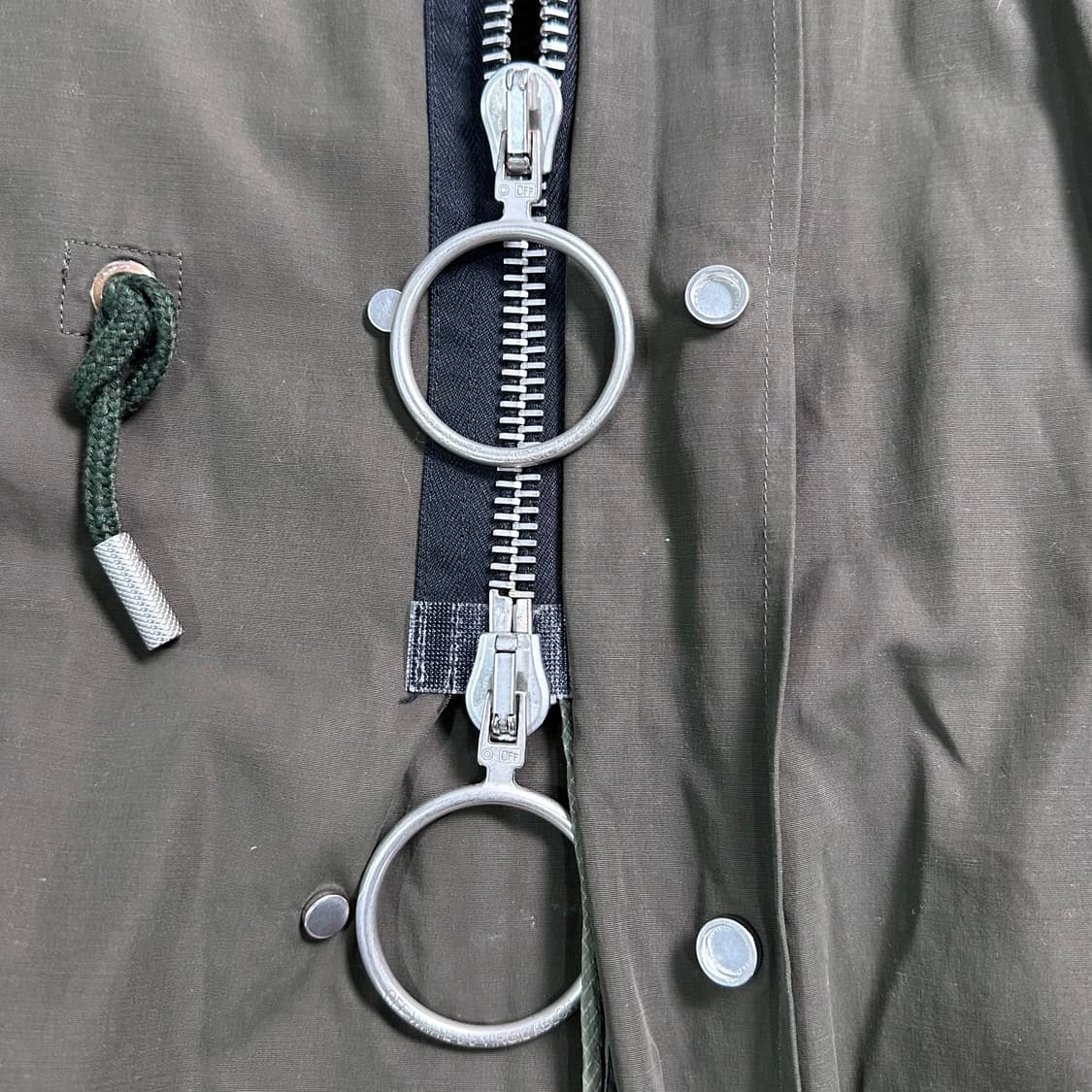 오프화이트 피쉬테일 파카  상품이미지9