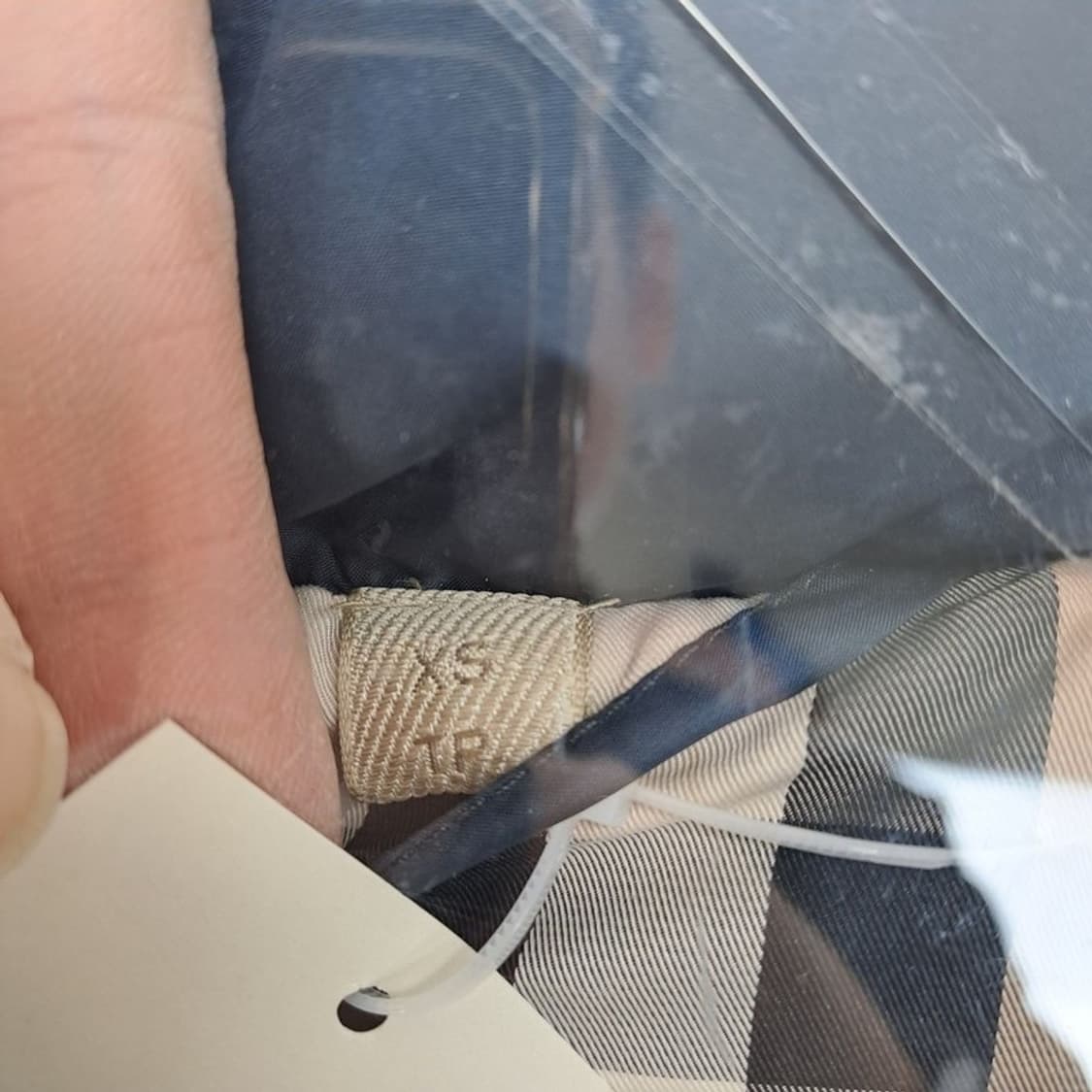 버버리 브릿 거위털 롱패딩 상품이미지4