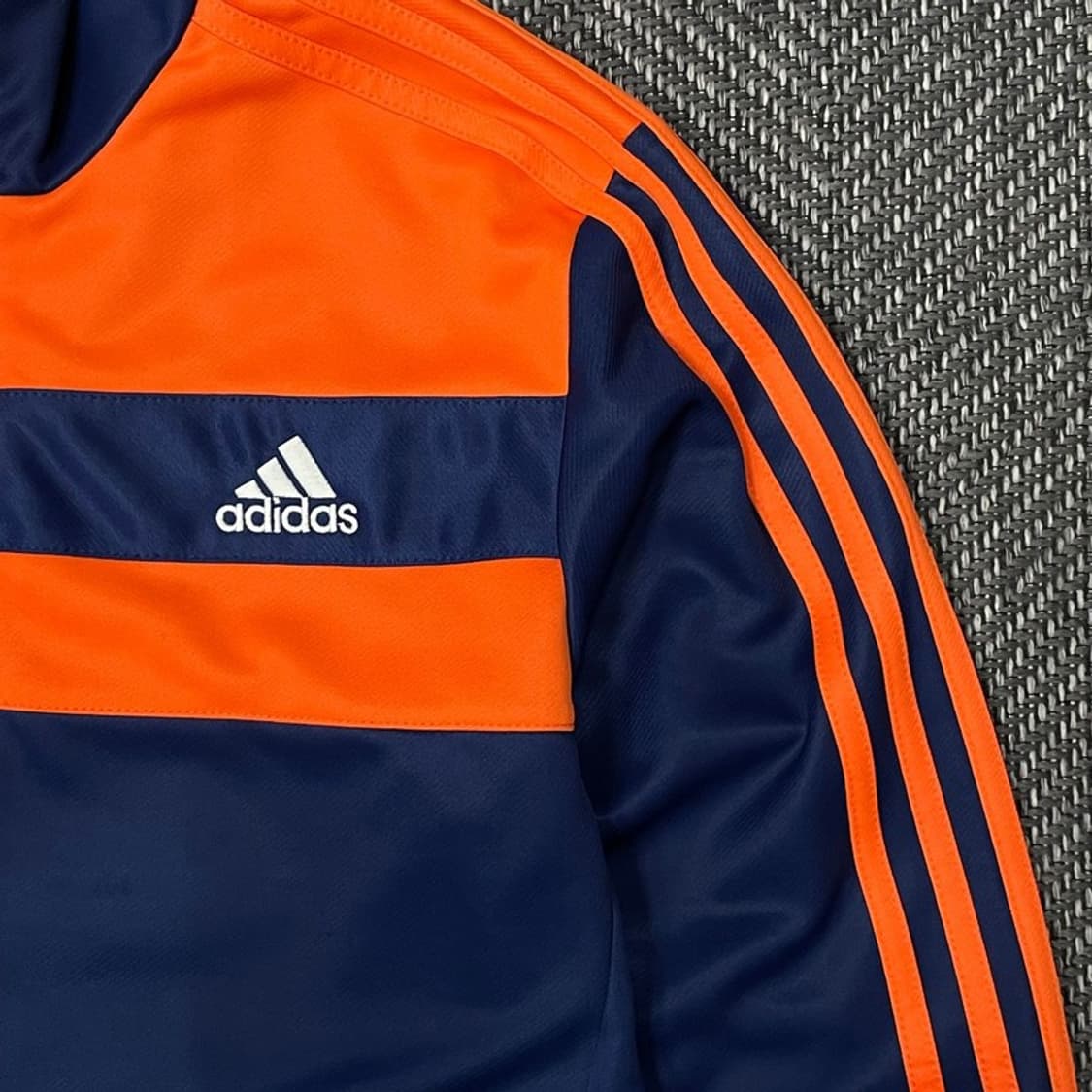 아디다스 배색 트랙탑 v0152 상품이미지4