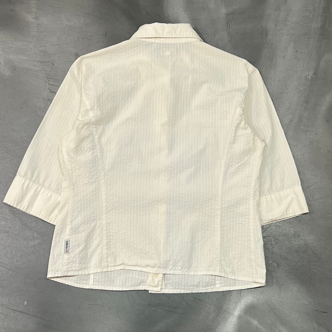  아르마니 진스 시어서커 엠보 셔츠 y16107 상품이미지2