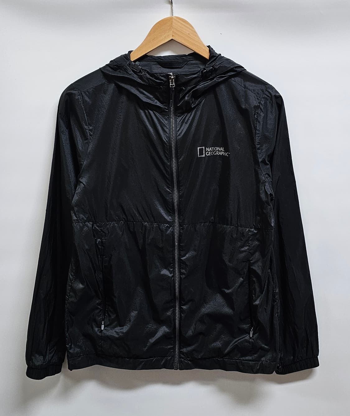 내셔널지오그래픽 후드 바람막이 S 90 상품이미지1