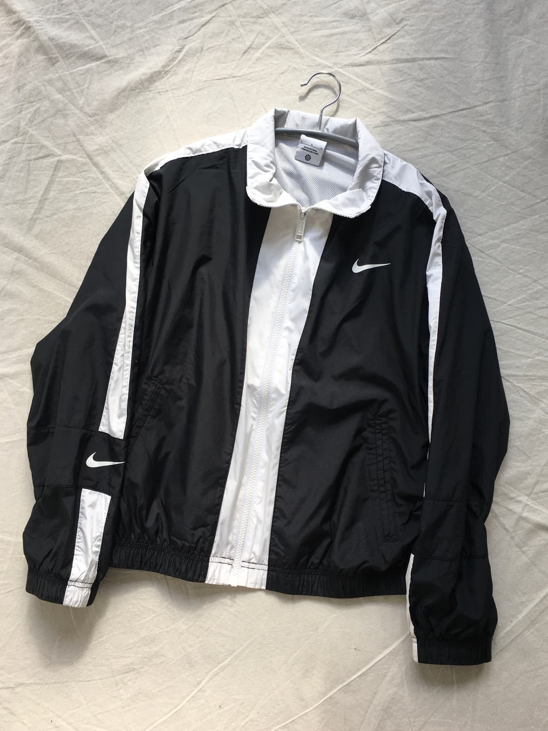 나이키 가슴로고 바람막이 자켓 상품이미지3