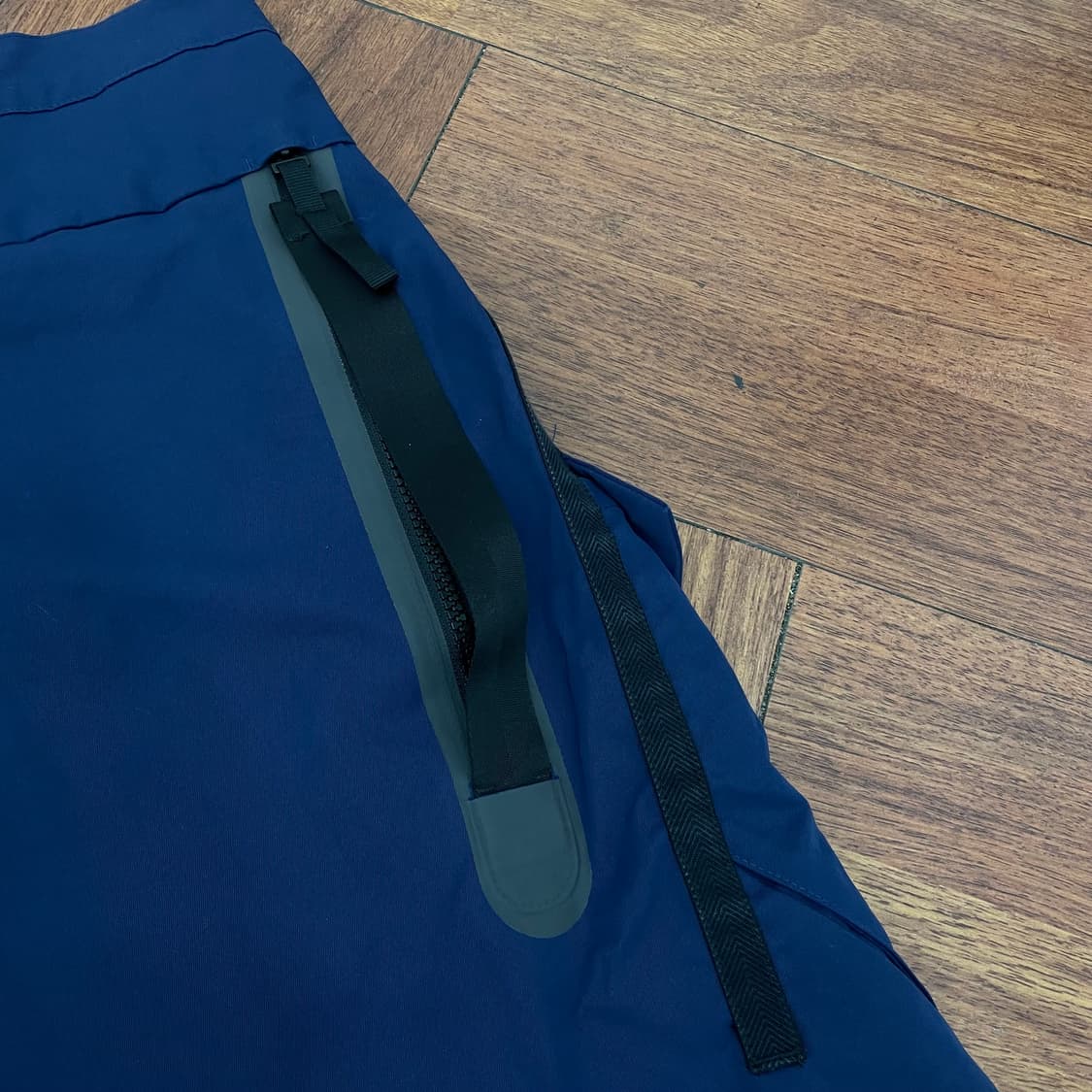 나이키 테크팩 카고 팬츠 상품이미지3