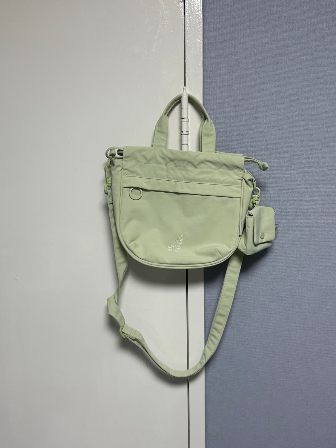 캉골 크로스백 민트색 상품이미지1