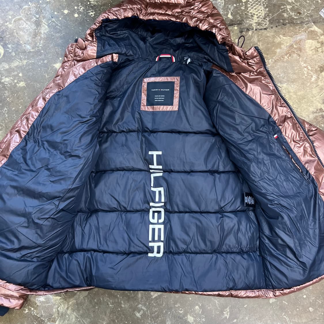 L) 타미힐피거 글로시 브론즈 푸퍼자켓 패딩점퍼 상품이미지6