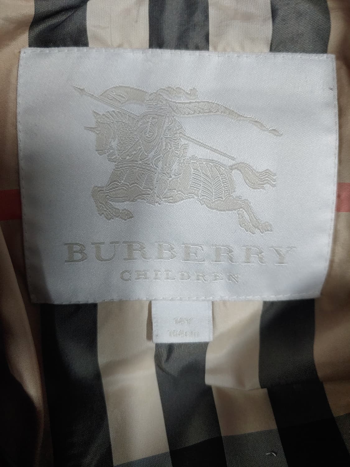 버버리 칠드런 패딩 자켓 14y 상품이미지4