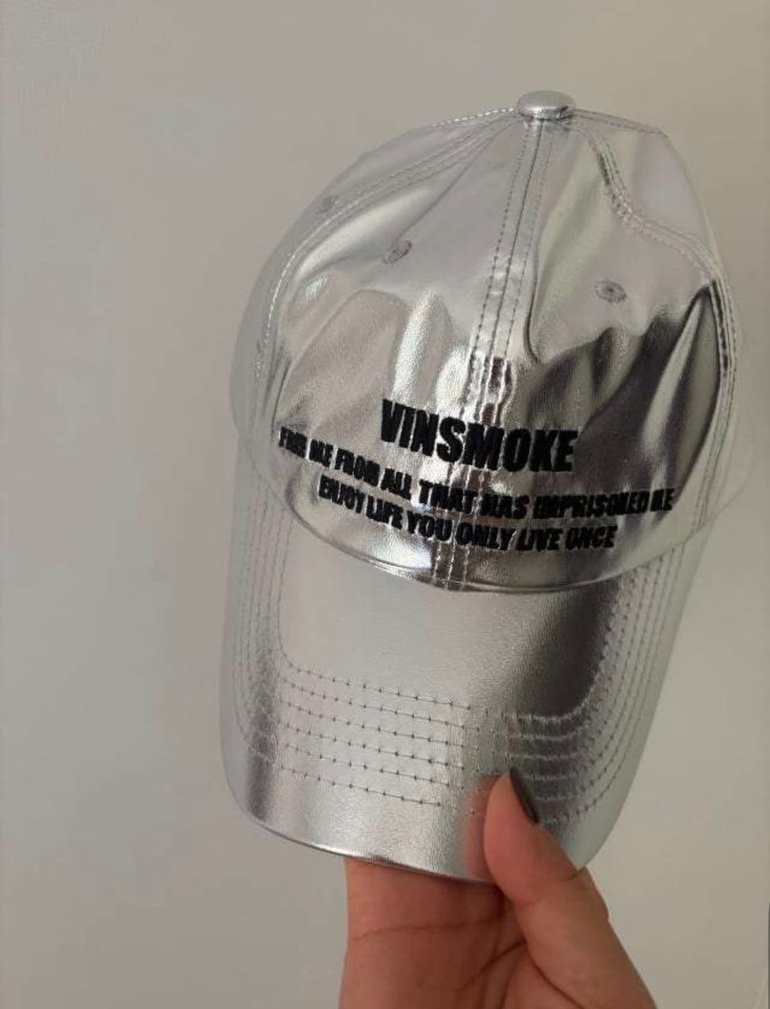 빈스모크(VINSMOKE) GLOSSY SILVER ‘SOFT FIT’ 상품이미지6