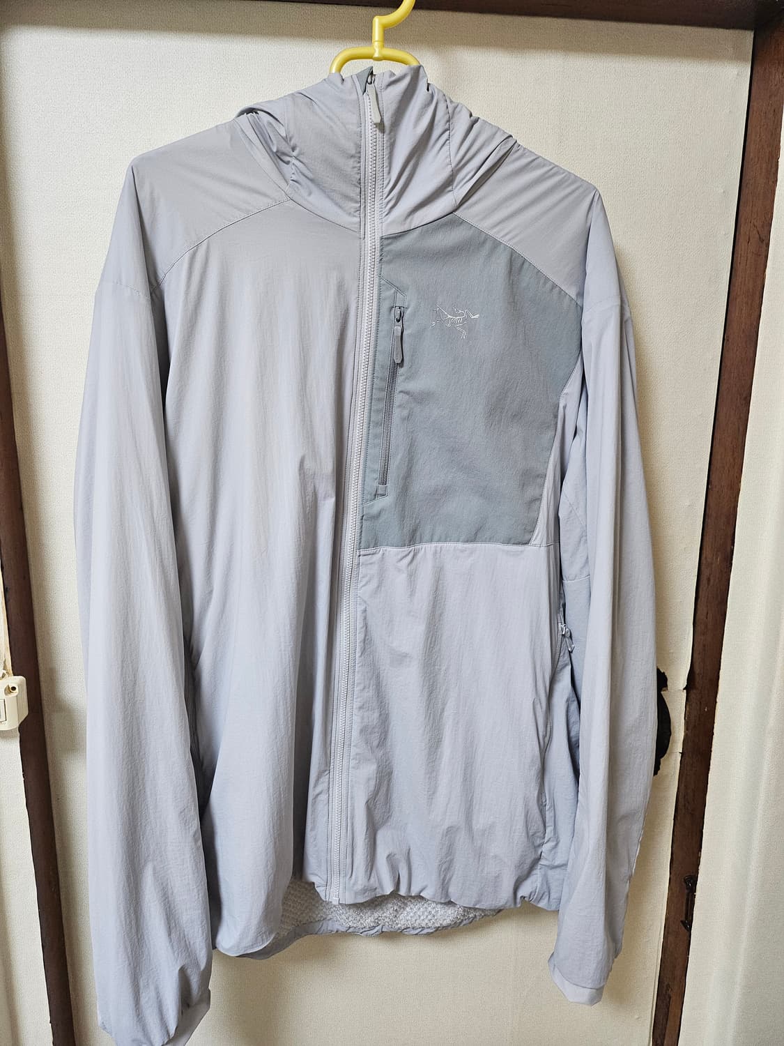 아크테릭스 프로톤 FL 후디 솔리튜드 xxl 상품이미지1