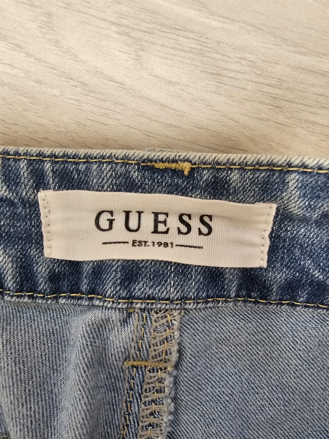 GUESS 청바지 상품이미지1