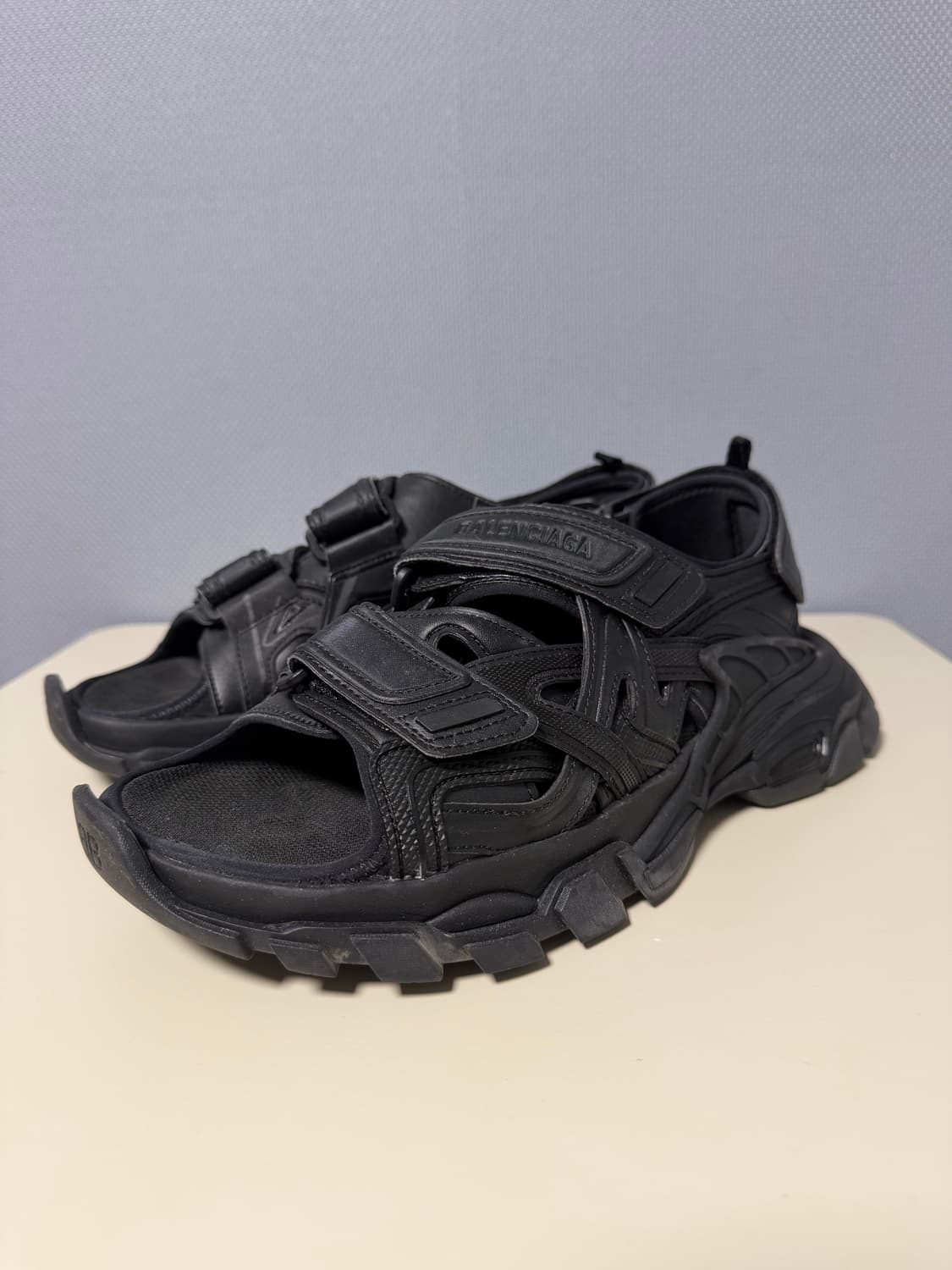 발렌시아가 트랙 샌들 블랙 [42] 상품이미지5