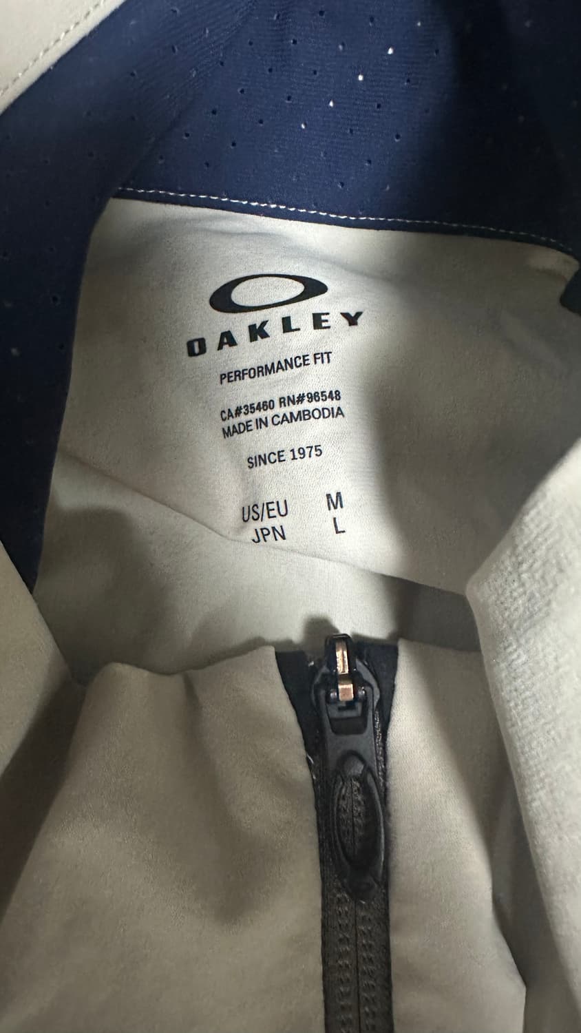 오클리 집업 상품이미지5