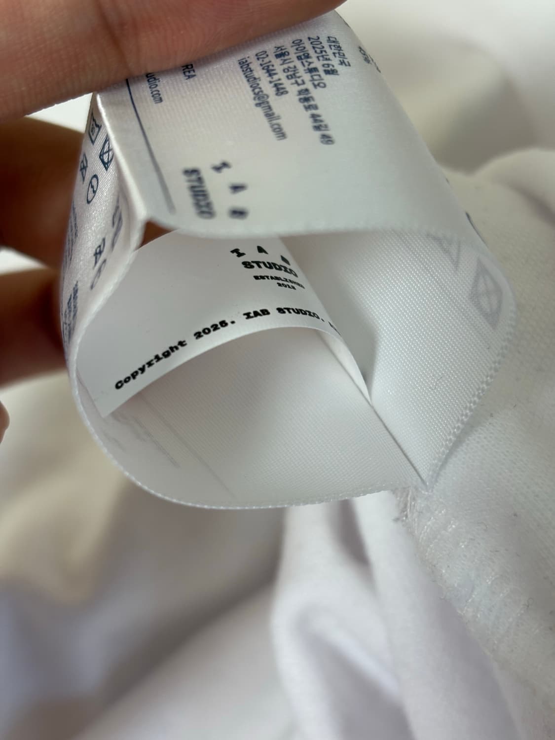 [XL] 아이앱 스튜디오 롱슬리브 화이트 상품이미지5