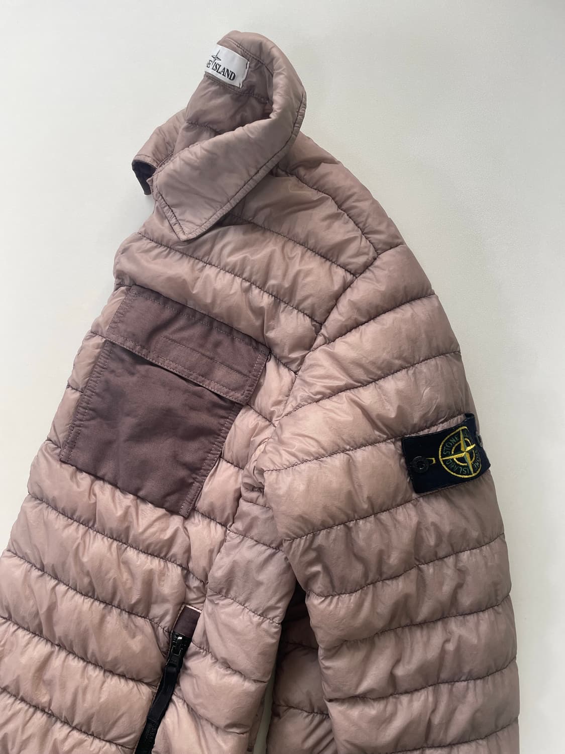 [L] 스톤 아일랜드 마이크로 얀 경량 패딩 상품이미지3