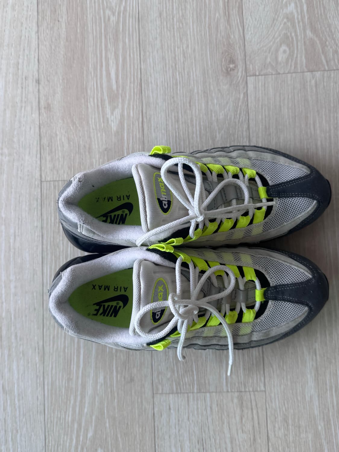 에어 맥스 95 OG 네온 240 상품이미지2