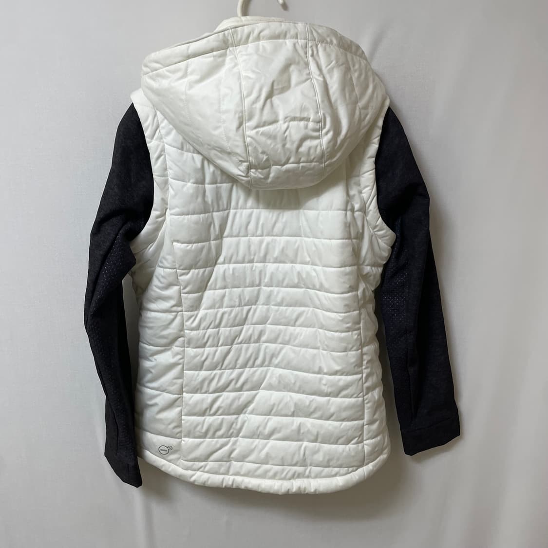 [ M ] 푸마 여성 기모 후드 경량패딩 상품이미지7