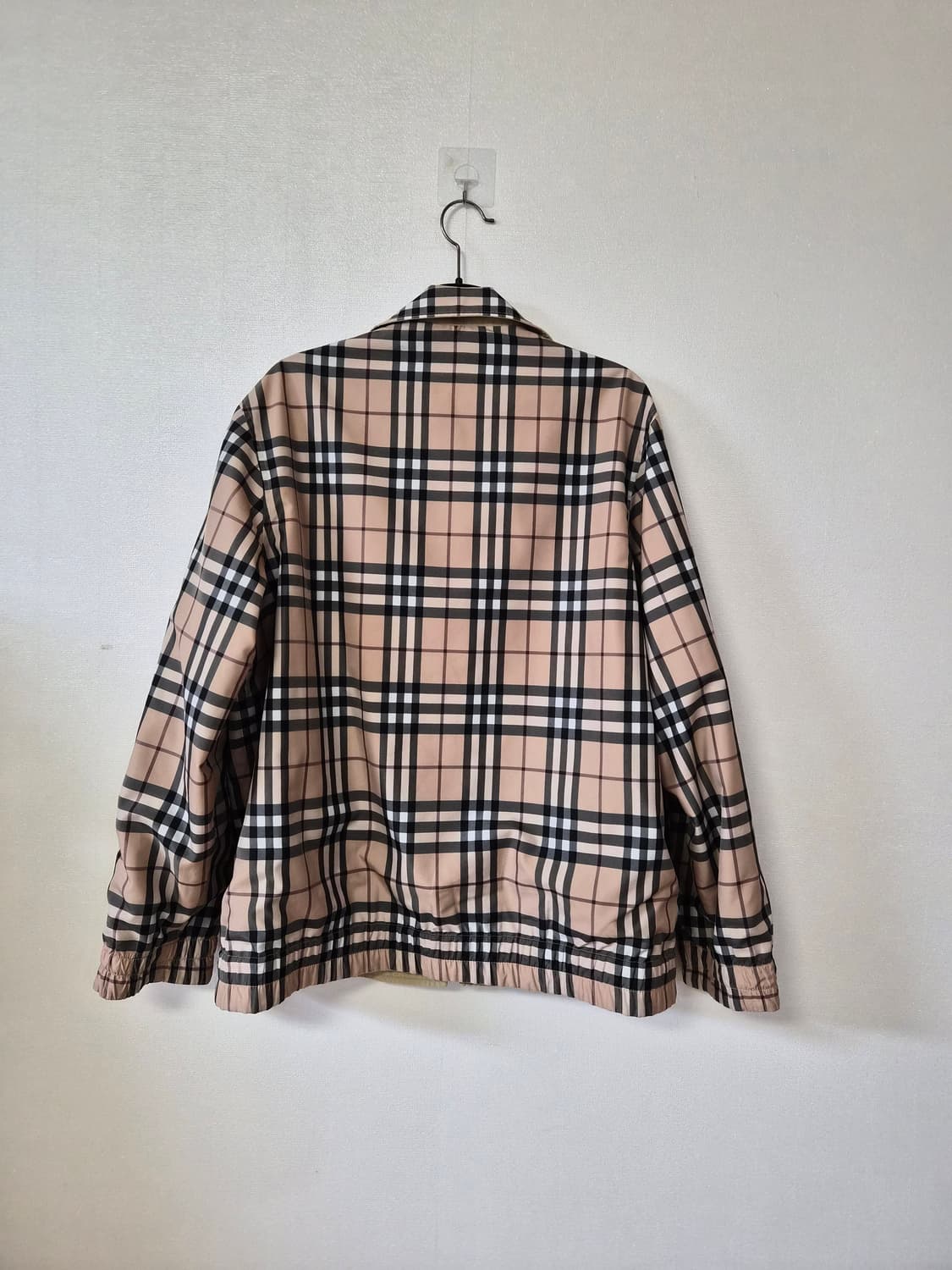 버버리정품 남성간절기 바람막이  상품이미지4