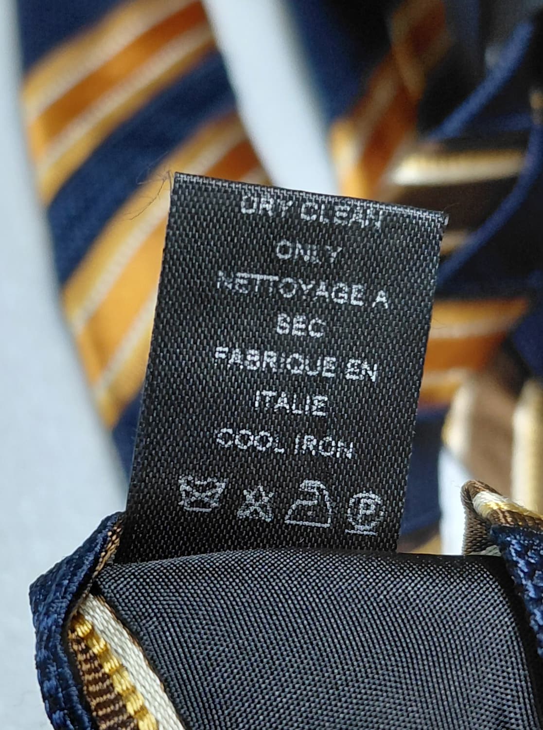 HUGO BOSS 휴고 보스 스트라이프 넥타이 상품이미지8