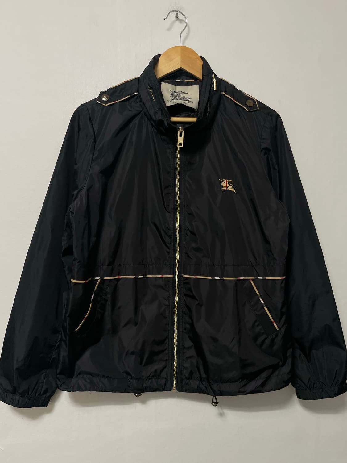66-77 Burberry 버버리 로고 올드스쿨 빈티지 루즈핏 바람막이 상품이미지1