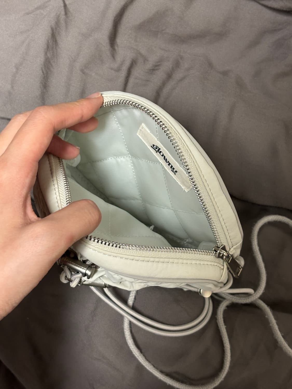 글로니 치카 미니 백 그레이 상품이미지4