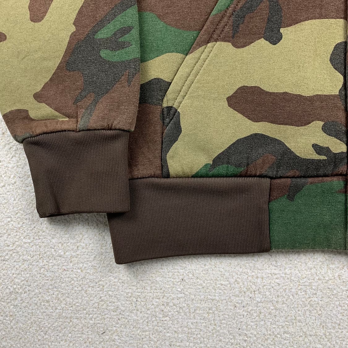 칼하트 우드랜드 카모 카럭스 써모 스웻 후드집업 상품이미지5