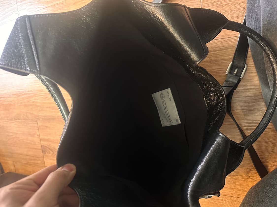 벨리에 프로치다 레더 백 os 상품이미지3