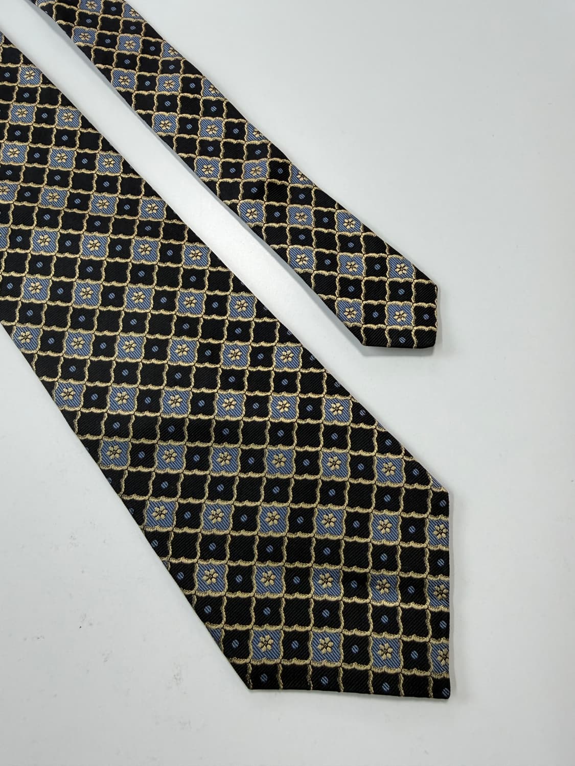 피에르가르뎅(Pierre cardin) 실크 넥타이 9.5cm 상품이미지4