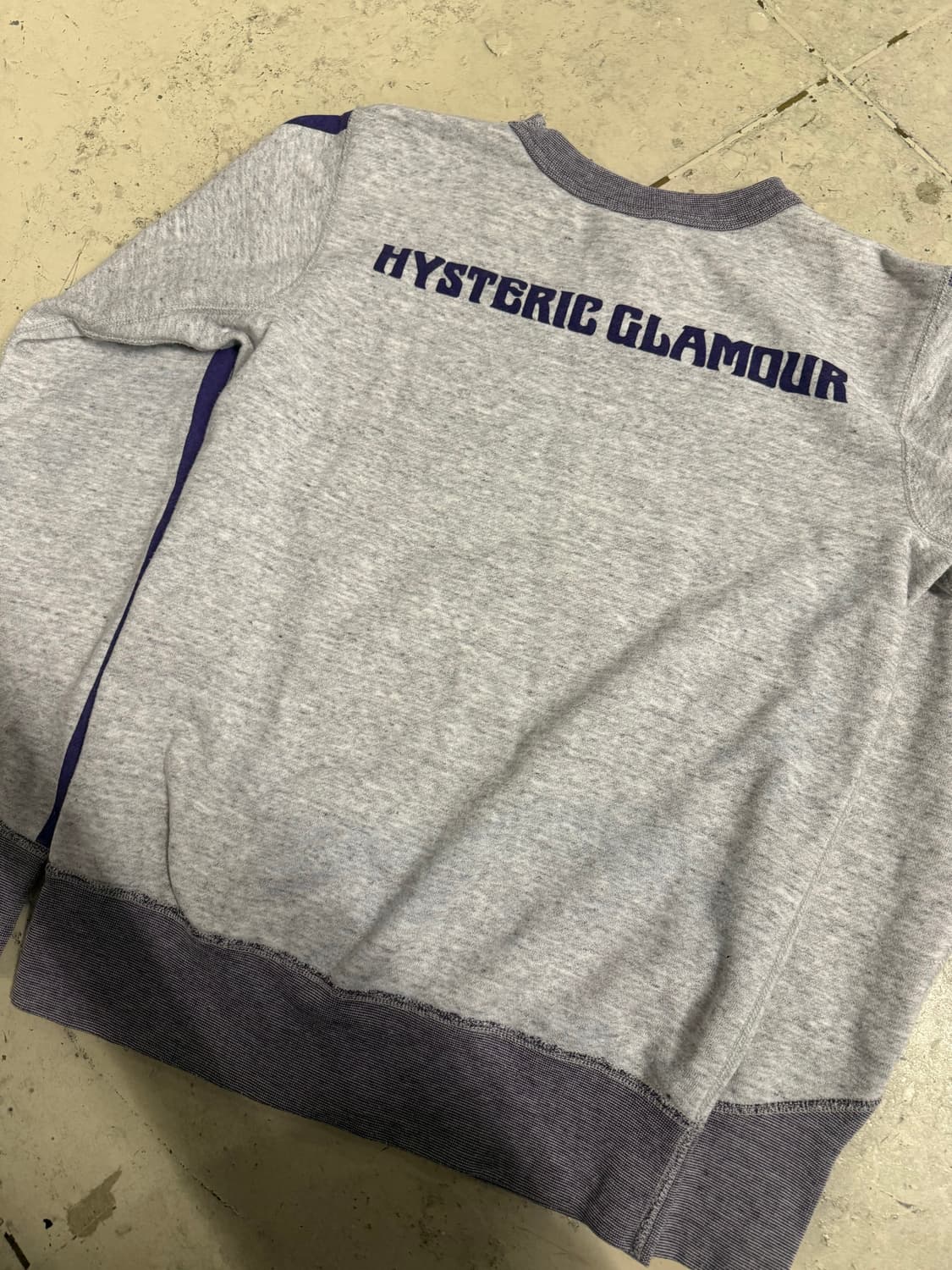 00s 히스테릭 글래머 아이코닉 프린팅 스웻셔츠 상품이미지7