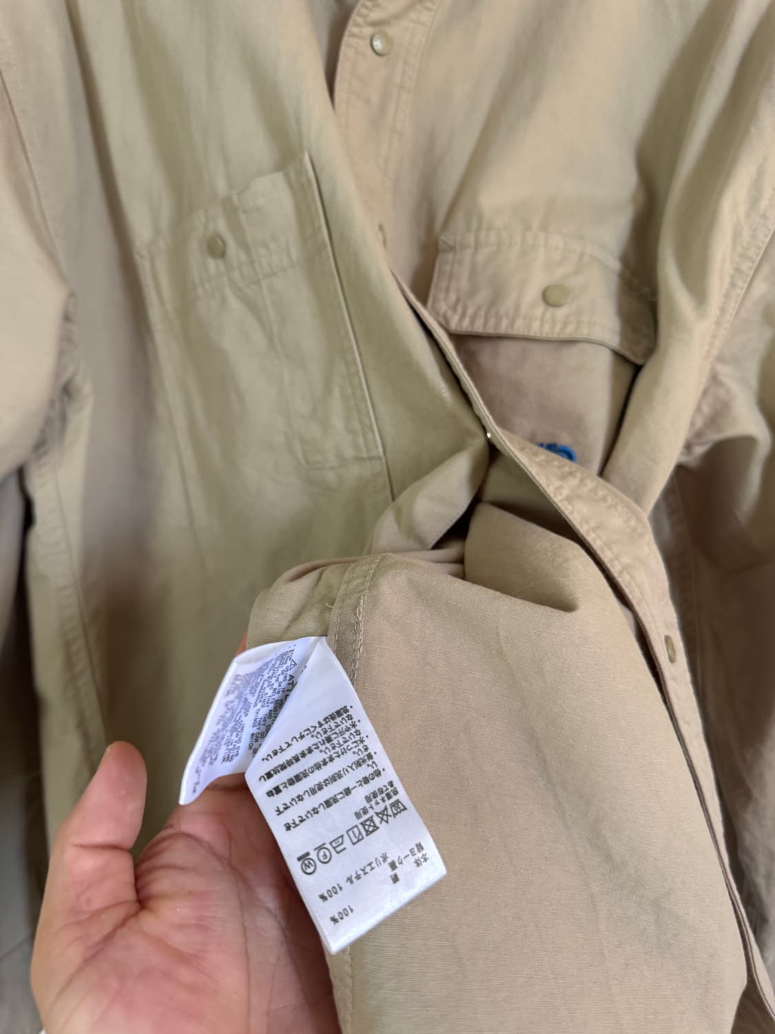 노스페이스 퍼플라벨 by나나미카 윈드셔츠 M사이즈. 상품이미지4