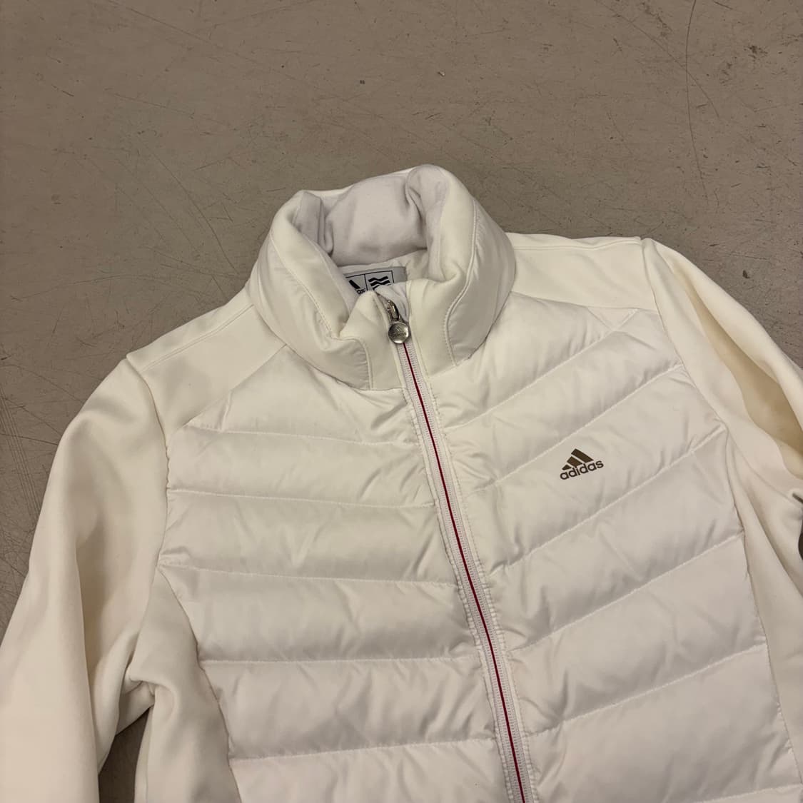 아디다스 덕다운 경량 스포티 패딩 상품이미지2