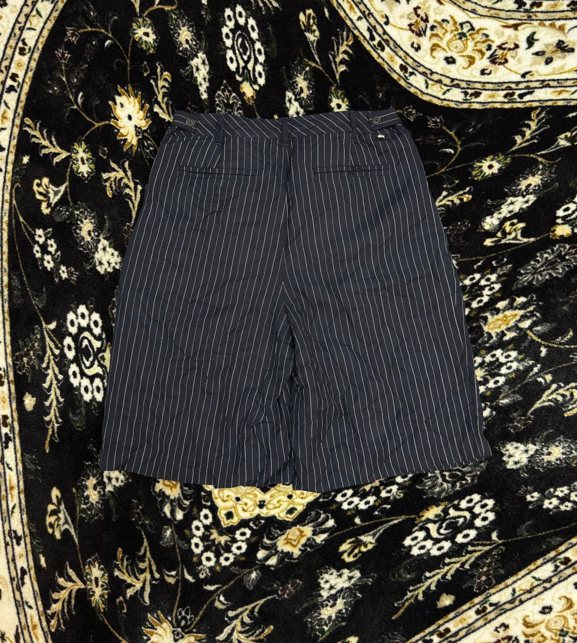 [32]스투시 볼륨 플리츠 링클 스트라이프 쇼츠 네이비 상품이미지3