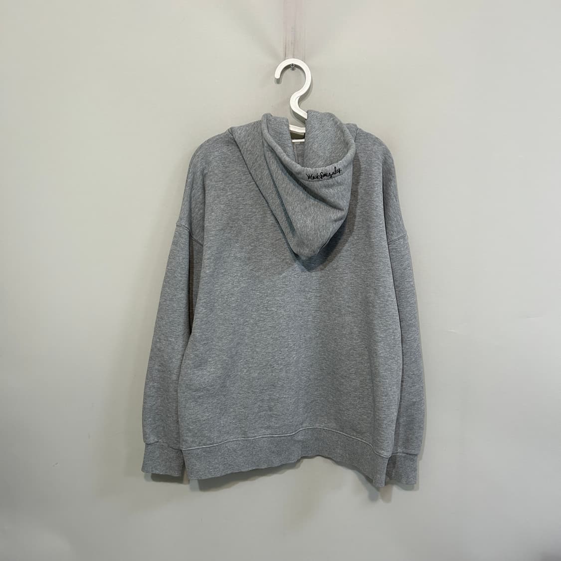 마크곤잘레스 후드티 M 상품이미지3