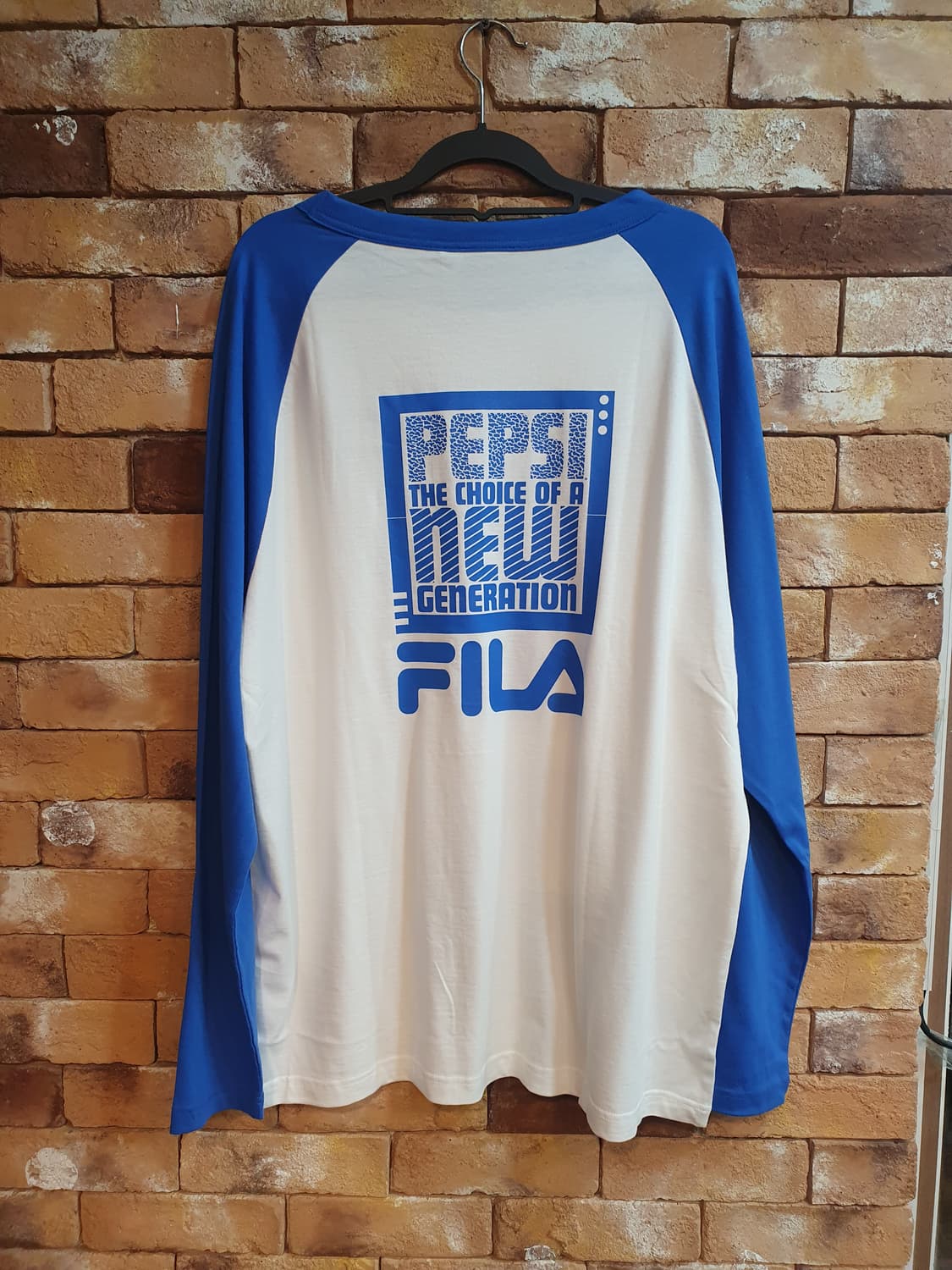  FILA x Pepsi 콜라보 긴팔 티 (새상품) 상품이미지2
