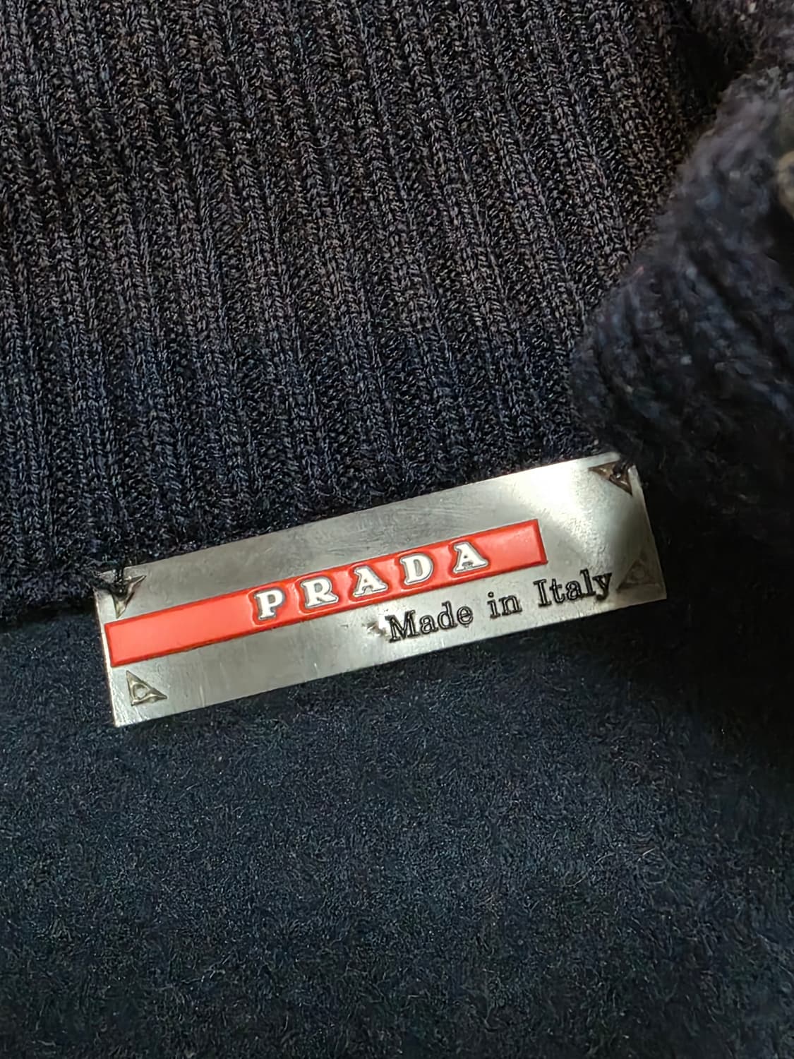 Prada sport harf zip fleece 상품이미지5