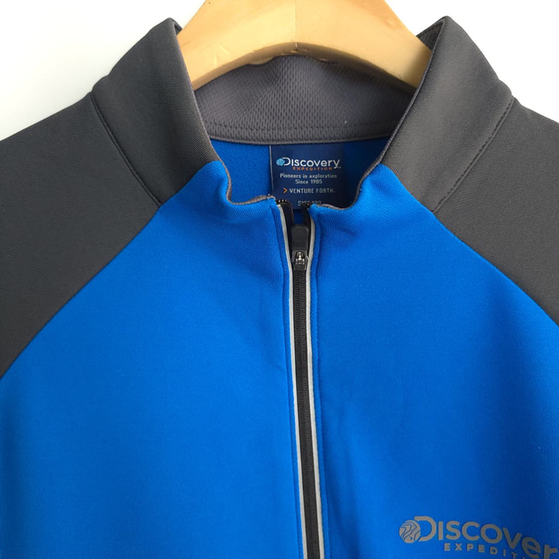 디스커버리 익스페디션 배색 하프집업 티셔츠 L 상품이미지2