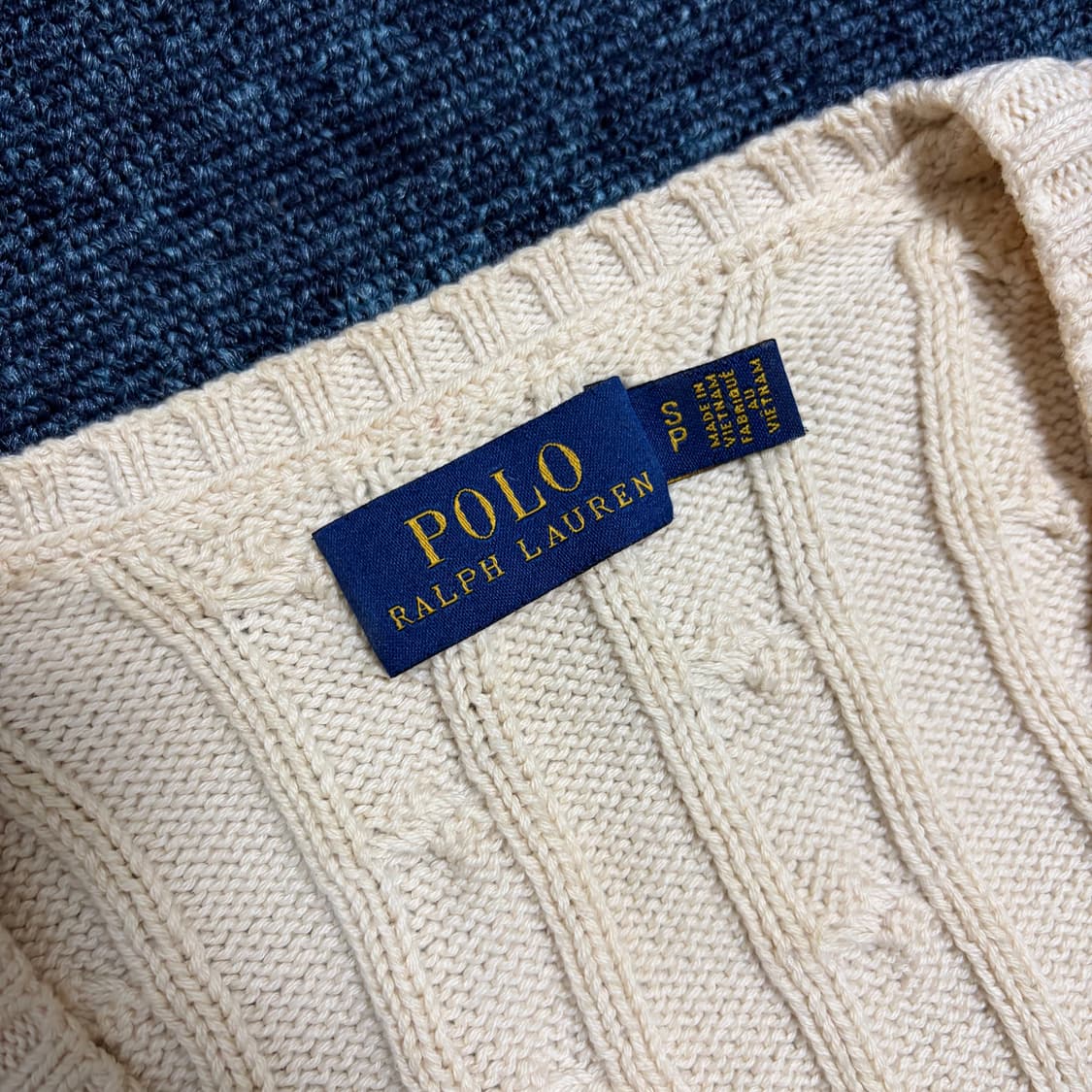 폴로 랄프로렌 브이넥 꽈배기 니트 상품이미지5