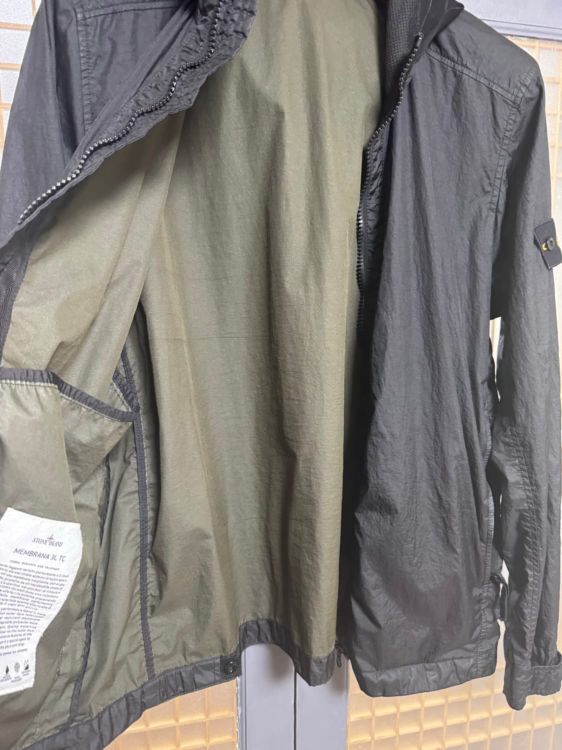 [XXL]스톤아일랜드 멤브라나3L 바람막이 자켓 상품이미지3
