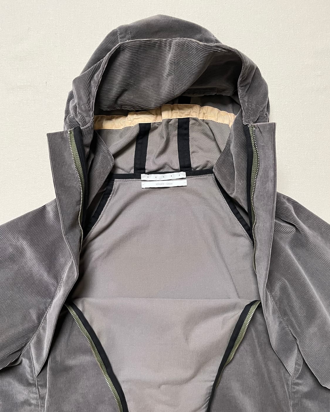 Ranra klifur pullover jacket 란라 풀오버 후드 상품이미지5