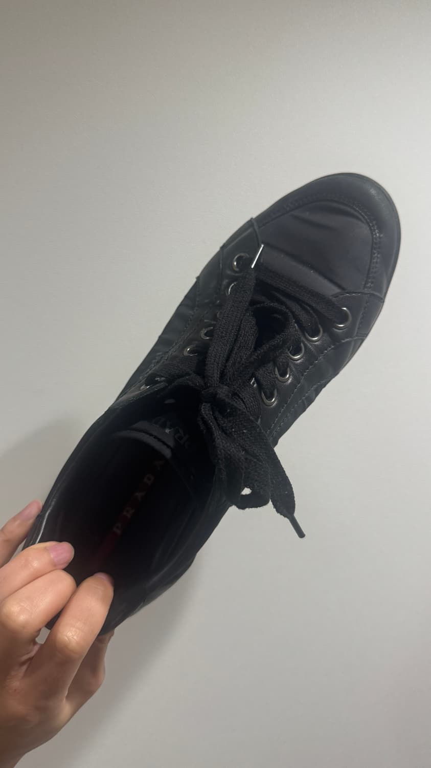 프라다 스니커즈 265 중고 상품이미지2