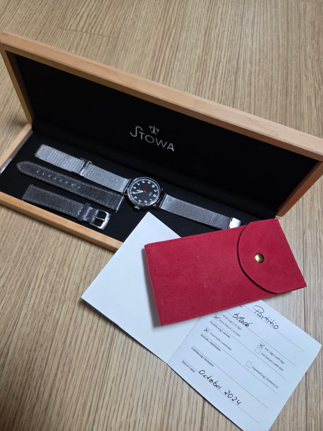 스토바 파티쇼 37mm 레드세컨즈 오토매틱시계 상품이미지9