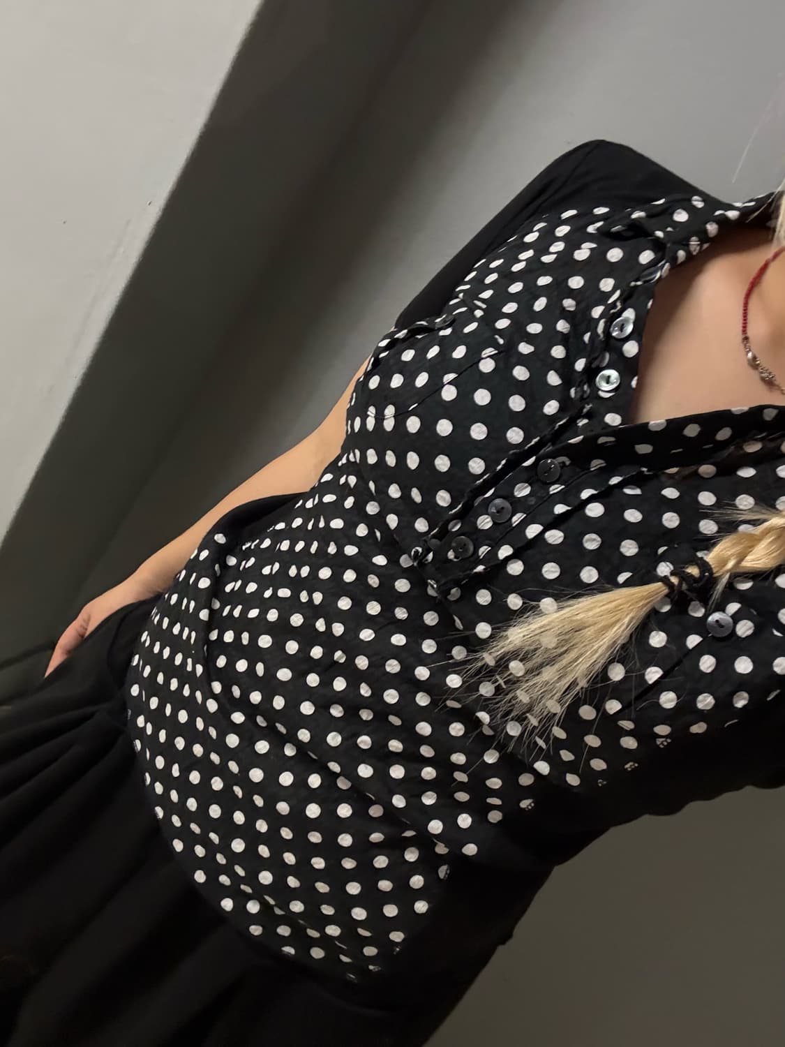 dot pattern pocket detail top 상품이미지1