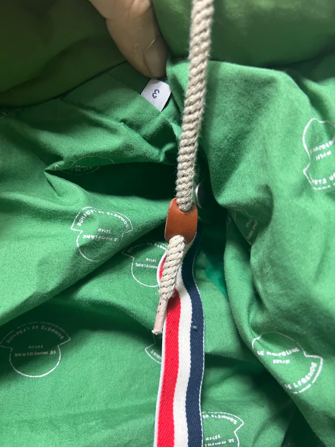 몽클레어 비즈빔 다운 푸퍼 사이즈3 상품이미지5