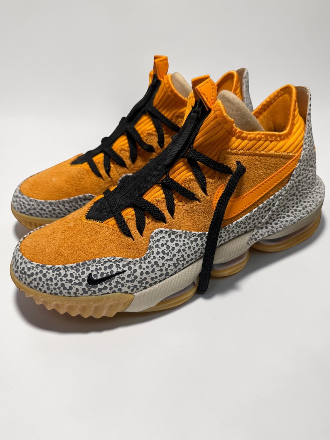 나이키 르브론 16 로우 아트모스 사파리 275(새상품) 상품이미지4