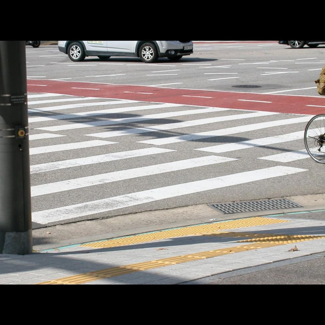 작례⭕️ 니콘 쿨픽스 2500 메탈릭 실버블루⌚황조지 카메라 상품이미지6