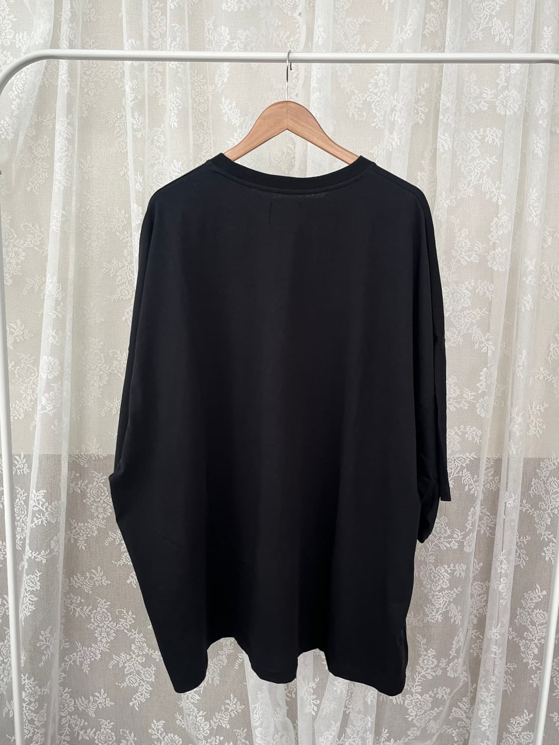 F) 아조바이아조 핑크 라벨 반팔 티셔츠 블랙 상품이미지2