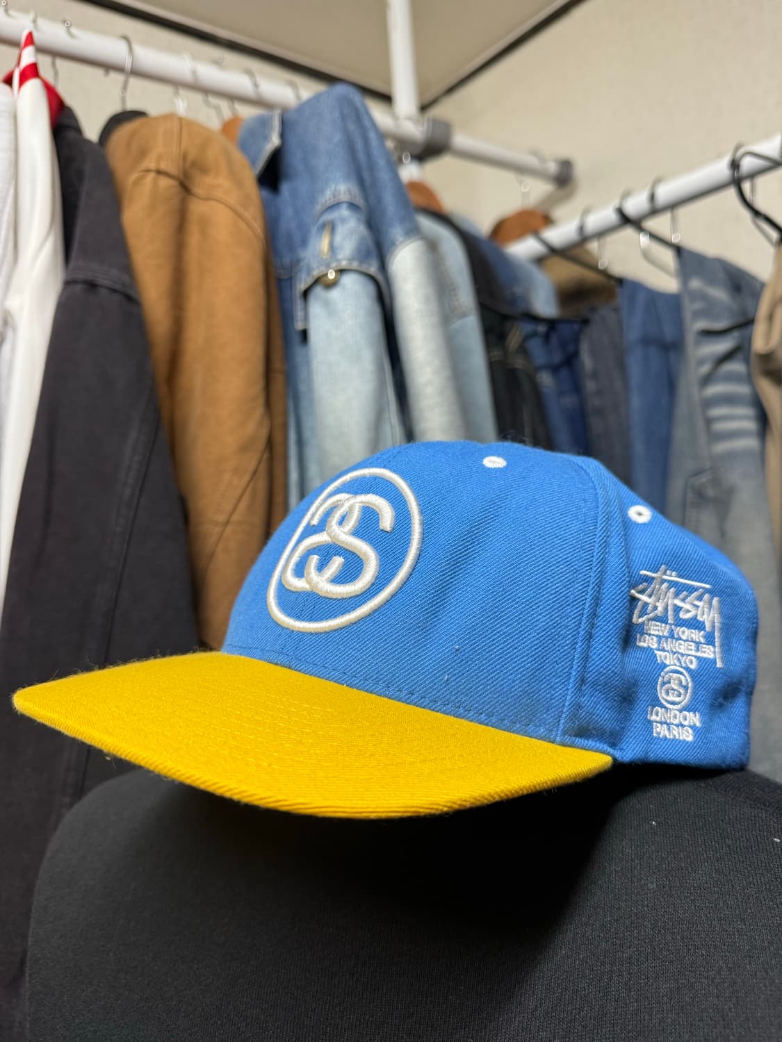 스투시 월드투어 스냅백 상품이미지1